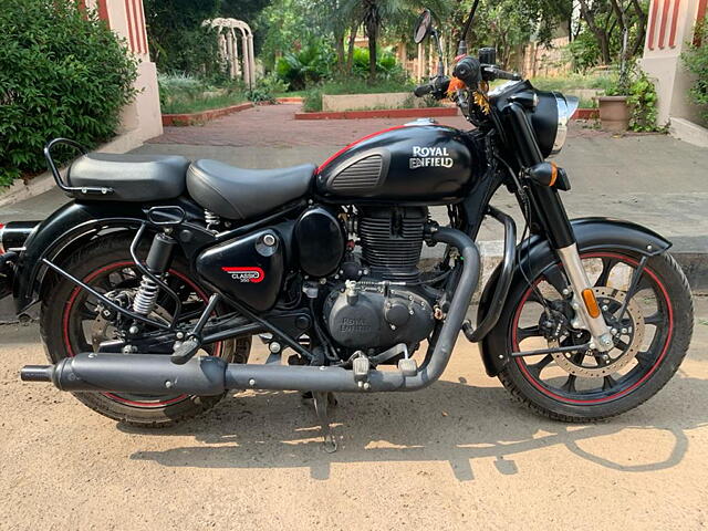 Second hand royal enfield deals classic 350 on emi