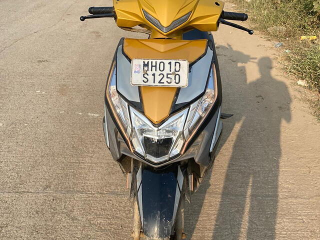 Dio scooty 2025 second hand price