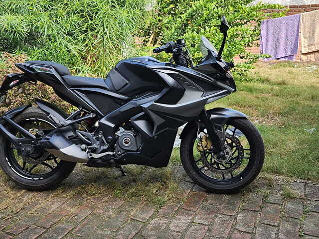 Used pulsar store rs 200