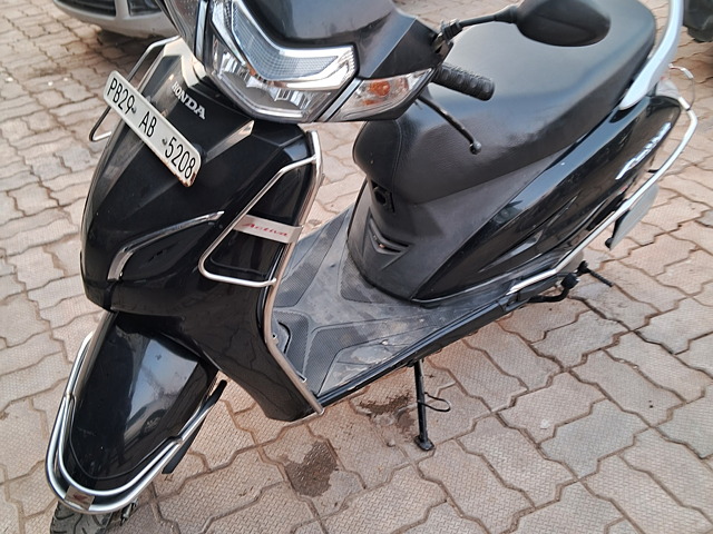 Used 2018 Honda Activa 5G Standard for sale in Zirakpur BikeWale