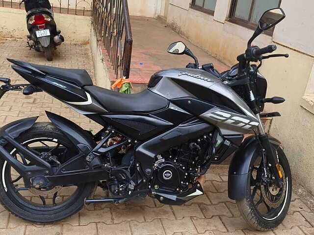 Used 2021 Bajaj Pulsar NS200 ABS BS IV for sale in Hubli BikeWale