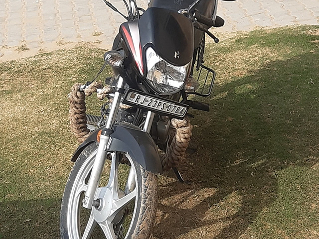 Used 2020 Hero HF Deluxe Self Alloy IBS for sale in Sikar BikeWale