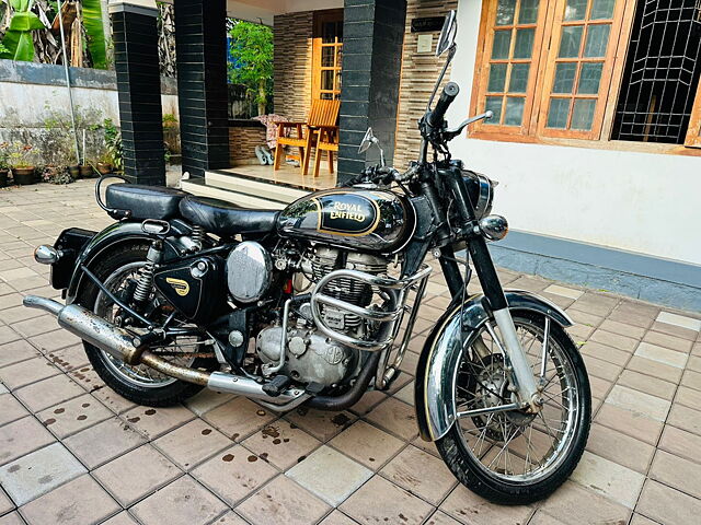 Second Hand Royal Enfield Classic Chrome Dual Disc in Kozhikode
