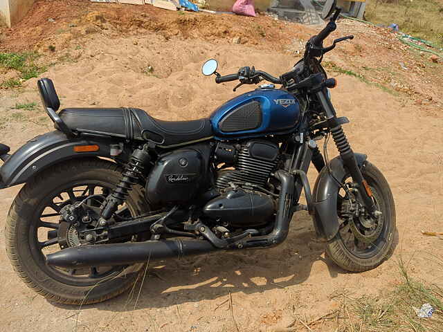 Second Hand Yezdi Roadster Dark Steel Blue in Srikakulam