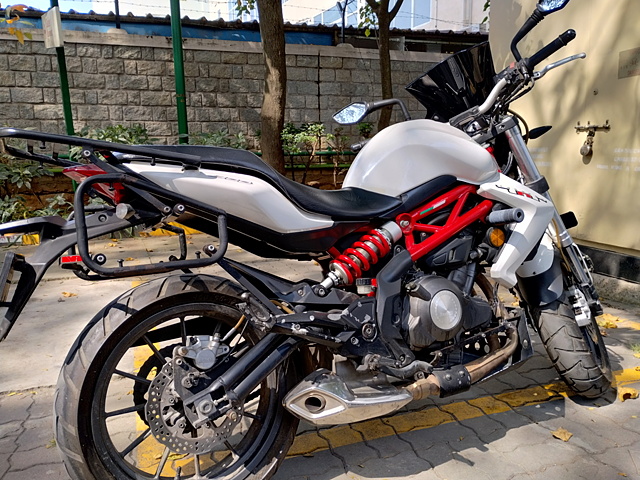 Benelli tnt 300 2024 second hand