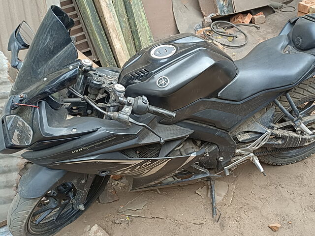 Second Hand Yamaha R15 V4 Dark Knight in Agra