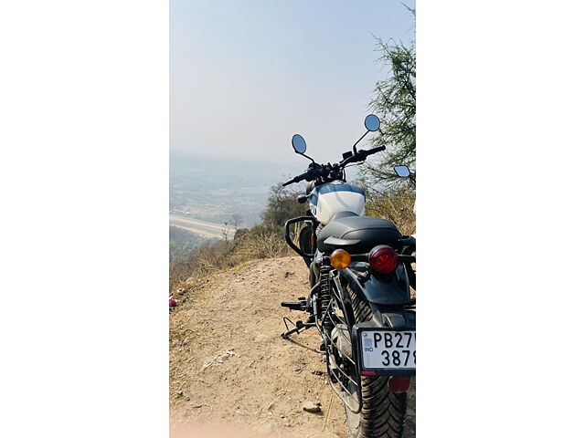 Second Hand Royal Enfield Hunter 350 Metro Rebel in Mohali