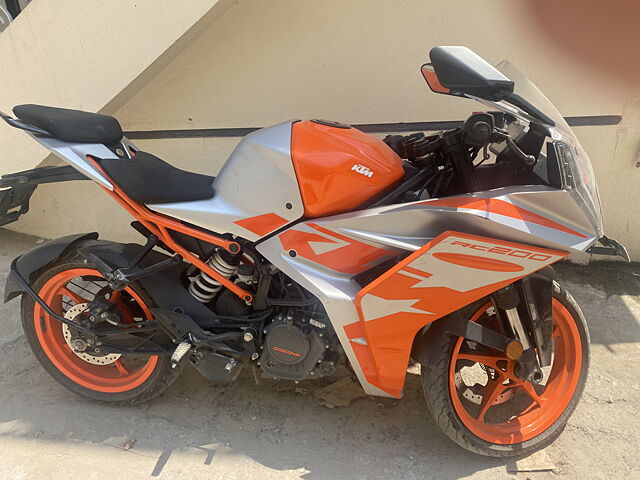Second Hand KTM RC 200 GP Edition in Hosur