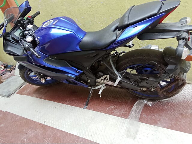 Second Hand Yamaha R15 V4 Racing Blue in Tirupati