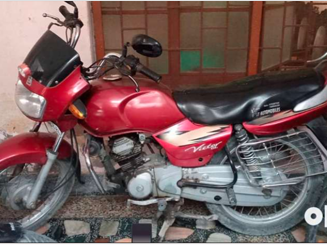 Second Hand TVS Victor GLX Standard in Lucknow