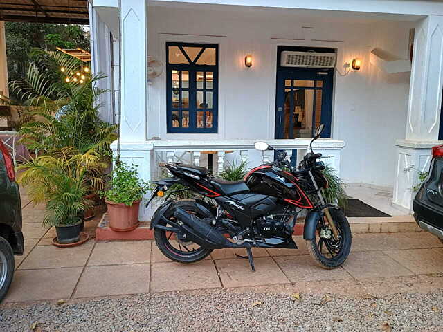 Second Hand TVS Apache RTR 200 4V Dual-Channel ABS with Modes in Goa