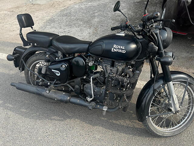Second Hand Royal Enfield Classic 500 ABS in Delhi