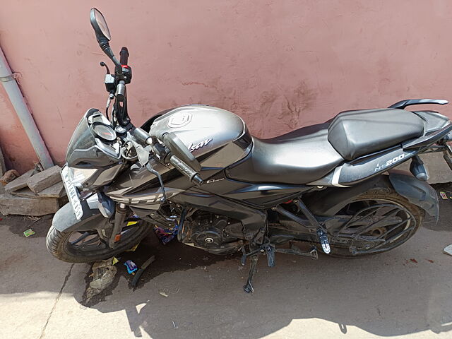 Second Hand Bajaj Pulsar NS200 Single Channel ABS in Jaipur