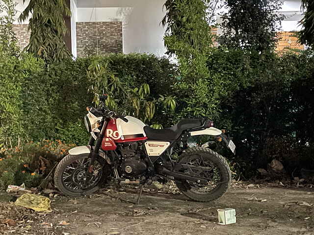 Second Hand Royal Enfield Scram 411 White Flame and Silver Spirit in Kotdwar