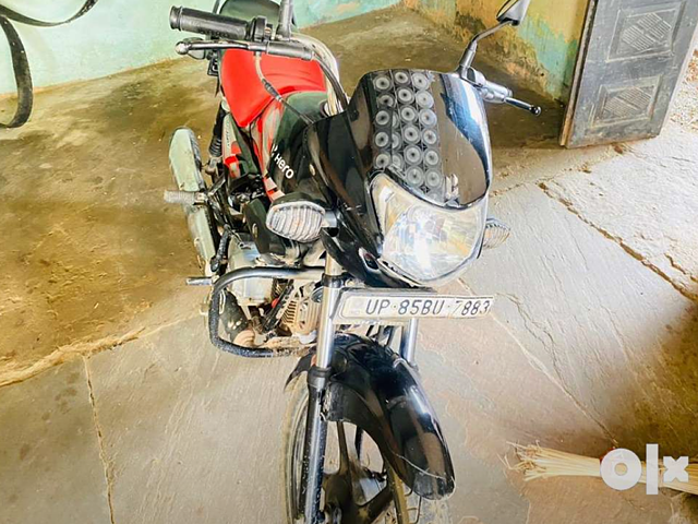 Second Hand Hero HF Deluxe Kick Spoke BS6 in Mathura