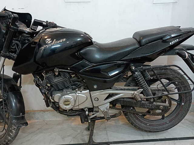 Second Hand Bajaj Pulsar 150 Standard in Faridabad