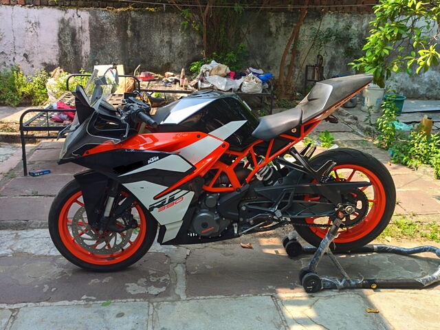 Second Hand KTM 390 Duke ABS [2013-2016] Standard in Ahmedabad