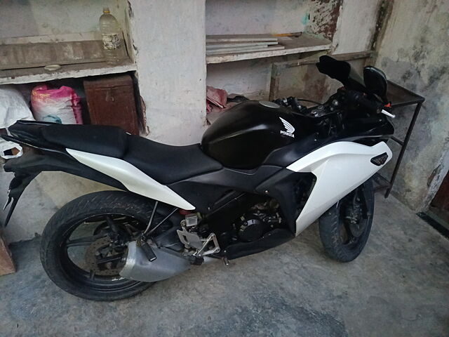 Second Hand Honda CBR150 R Standard in Kota