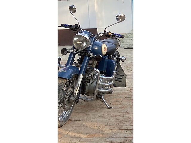 Second Hand Royal Enfield Old Generation Classic 350 2021 Halcyon - Single Channel ABS in Gopalganj