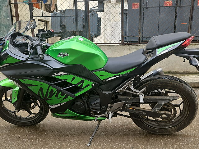 Second Hand Kawasaki Ninja 300 Standard in Bangalore