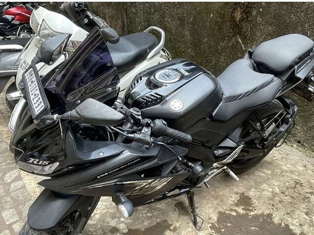 Second Hand Yamaha YZF R15 V3 DarkNight - ABS BS VI in Mumbai