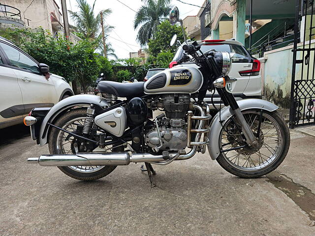 Second Hand Royal Enfield Classic 500 Single Disc in Raipur