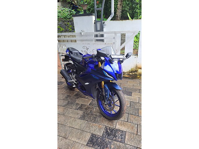 Second Hand Yamaha R15 V4 M [2022] in Kochi