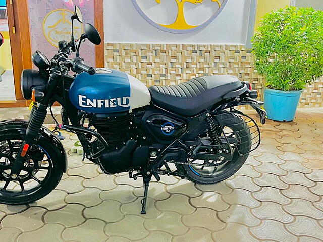 Second Hand Royal Enfield Hunter 350 Metro Rebel in Guntur