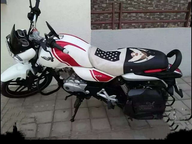 Second Hand Bajaj V15 Standard in Ahmedabad