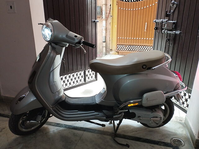 Second Hand Vespa VXL 125 BS VI in Delhi