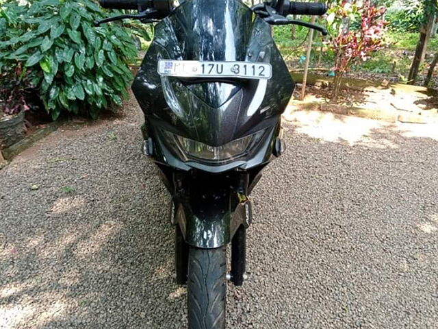 Second Hand Hero Xtreme 200S Standard in Adimali