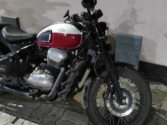 Second Hand Jawa 42 Bobber Jasper Red (Dual Tone) in Nanded