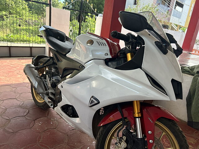 Second Hand Yamaha R15 V4 World GP 60th Anniversary Edition in Tiruchirappalli