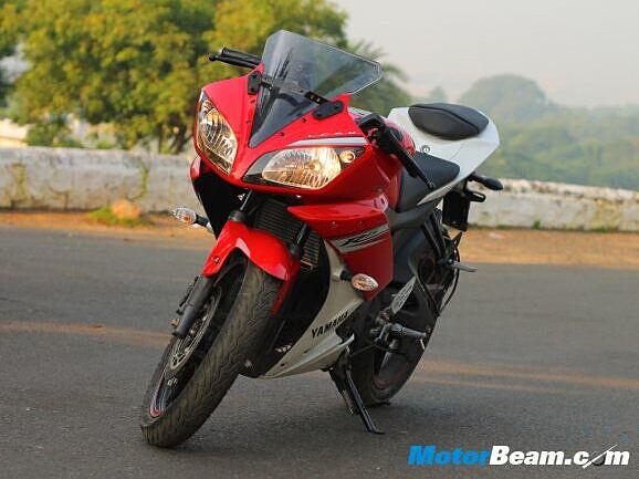 Second Hand Yamaha YZF R15 [2011-2018] V 2.0 in Ahmedabad