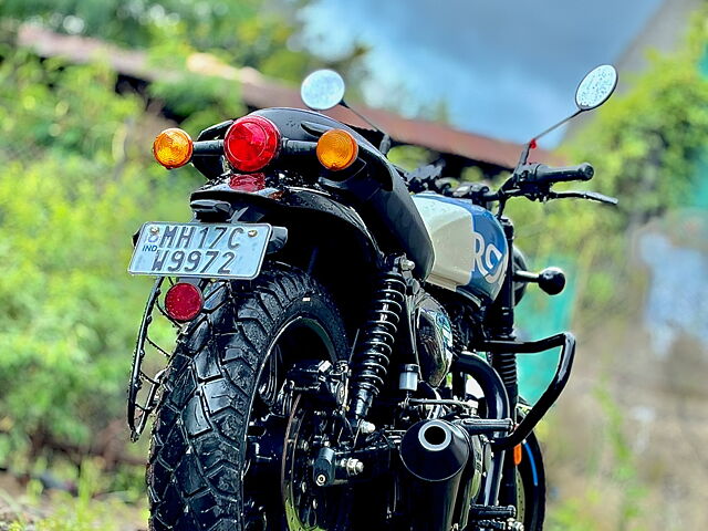 Second Hand Royal Enfield Hunter 350 Metro Rebel in Nashik