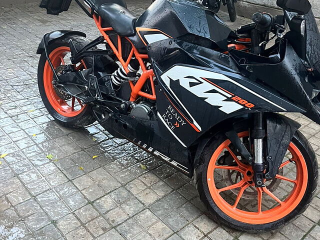 Second Hand KTM RC 200 Standard in Chandigarh