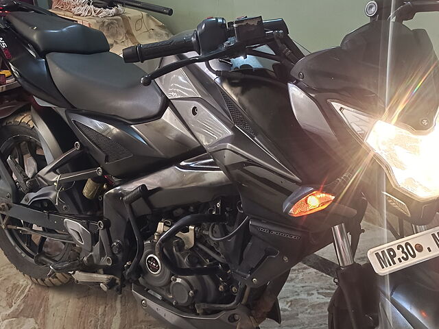 Second Hand Bajaj Pulsar NS160 Single Disc in Gwalior