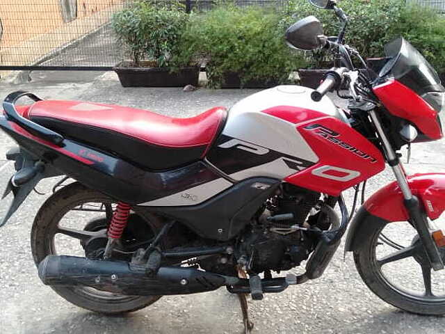 Second Hand Hero Passion PRO i3s Self Drum Alloy in Delhi