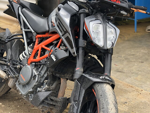 Second Hand KTM 250 Duke Standard in Erode