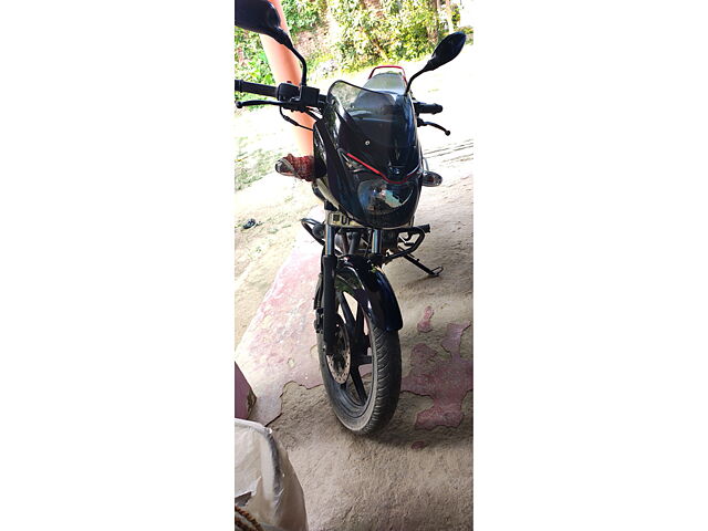 Second Hand Bajaj Pulsar 150 Single Disc in Kushinagar