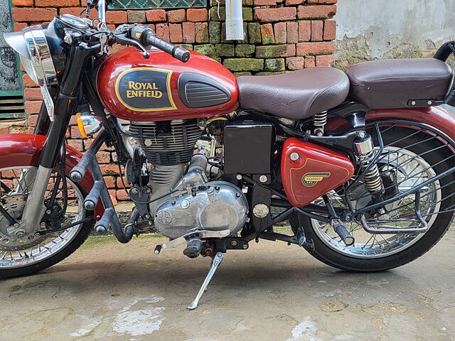 Second Hand Royal Enfield Classic 350 Signals in Meerut