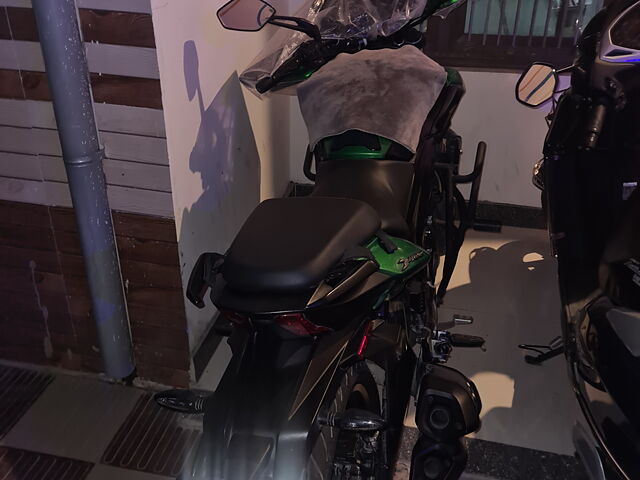 Second Hand Bajaj Dominar 400 Standard - BS VI in Gorakhpur