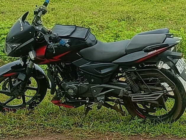 Second Hand Bajaj Pulsar 150 Twin Disc - BS4 in Davanagere