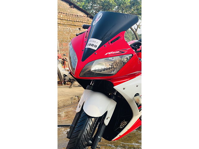 Second Hand Yamaha R15S Standard in Satara