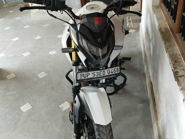 Second Hand Hero Xtreme 160R Dual Disc in Gorakhpur