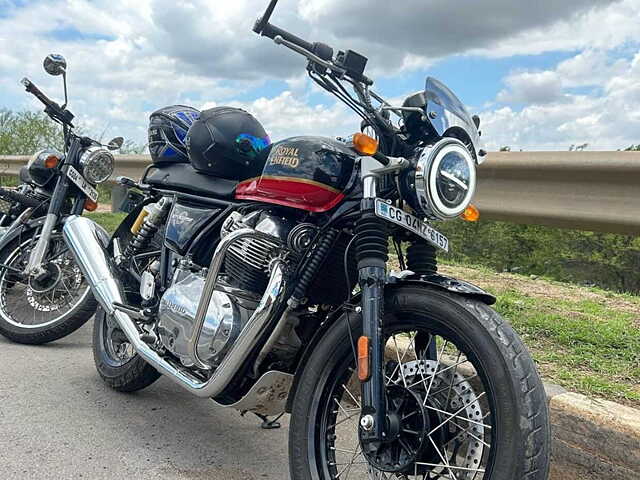 Second Hand Royal Enfield Interceptor 650 Custom - BS IV in Raipur