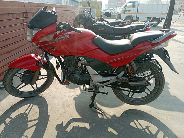 Second Hand Hero Honda CBZ extreme Self in Greater Noida