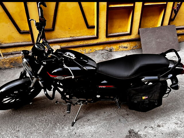 Second Hand Bajaj Avenger Street 220 Standard in Kota