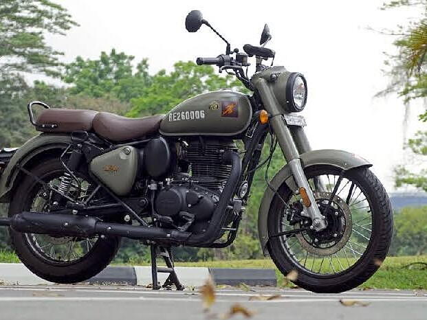 Second Hand Royal Enfield Classic 350 Signals in Saharsa