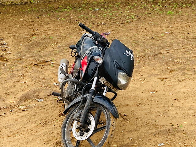 Second Hand Bajaj Pulsar 150 Standard in Anand